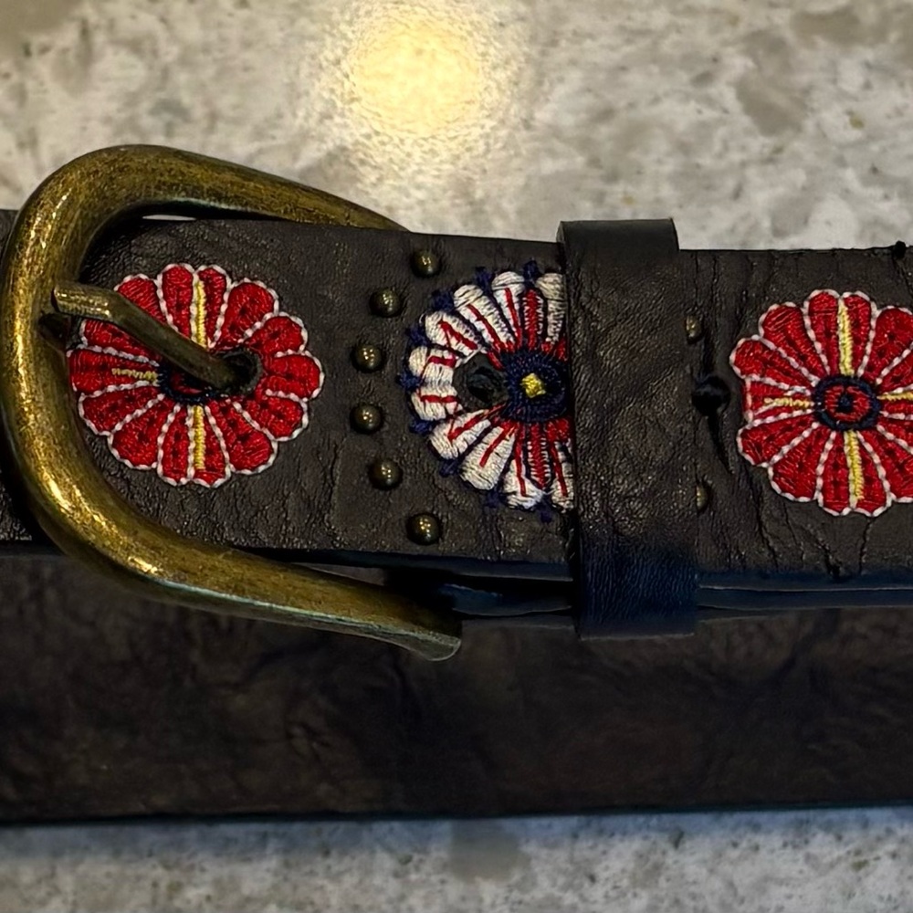 Desigual Black Leather Belt with Floral Embroidery